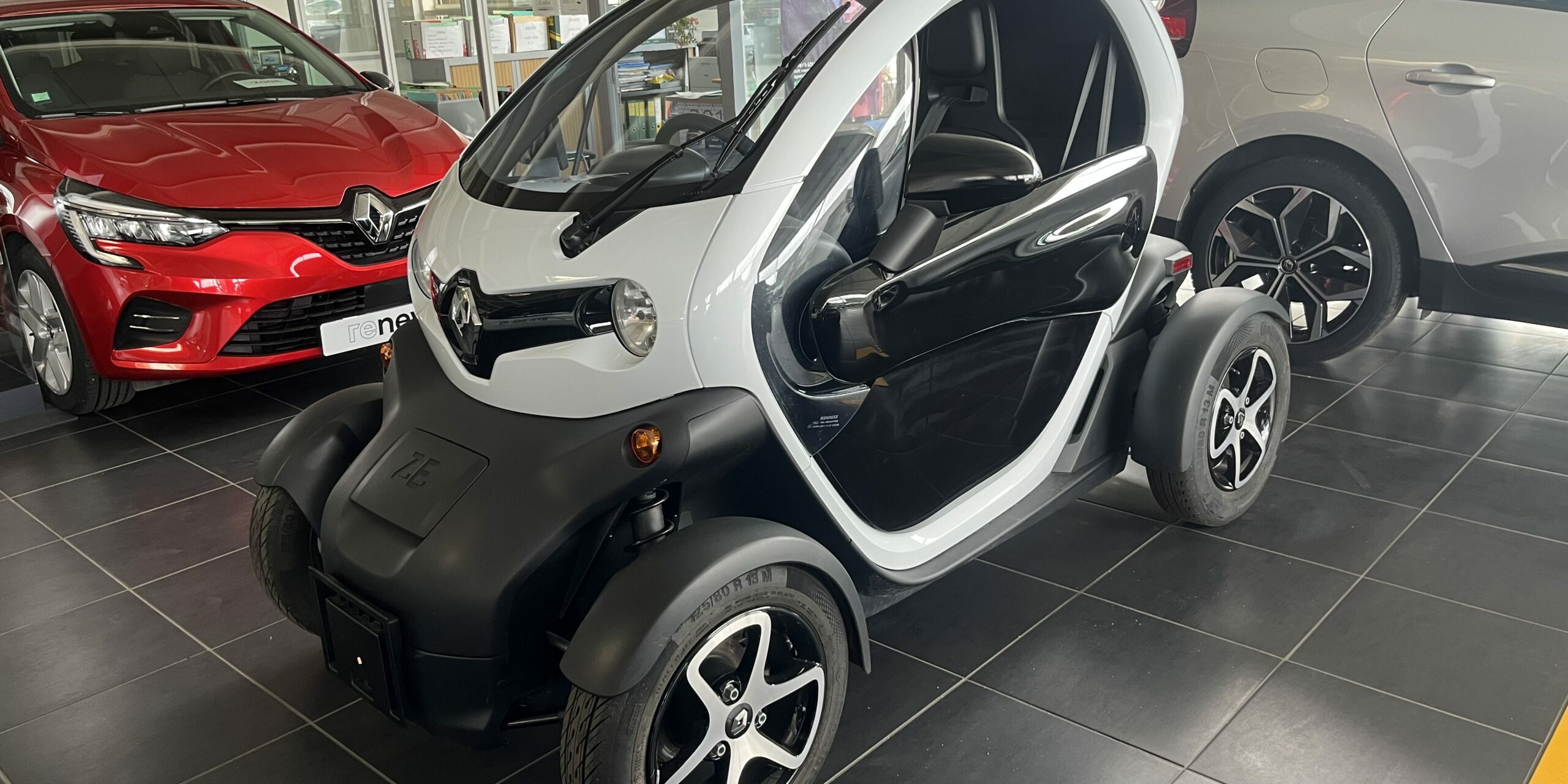 TWIZY BLANCHE (1)